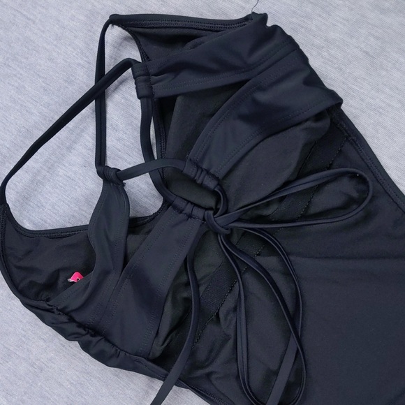 🎄 3/$35 4x 👯‍♀️Host Pick⚡️Xhilaration One Piece Monokini - Picture 8 of 12